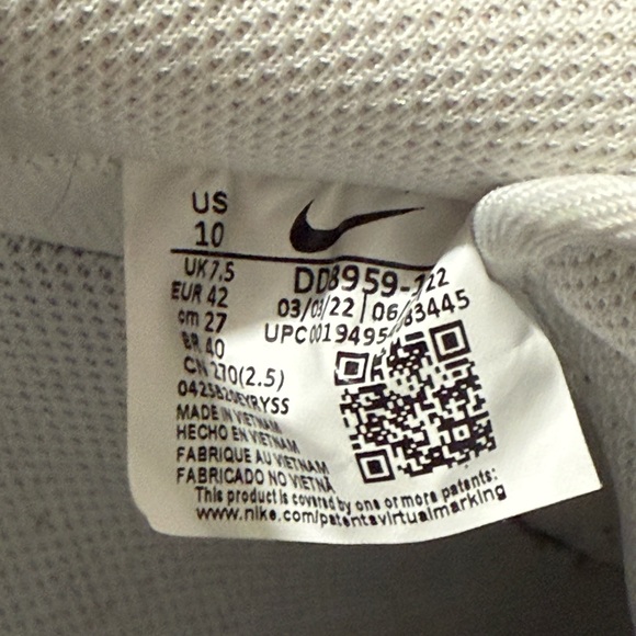 Nike Women’s Air Force 1 ‘07 White - Picture 2 of 15